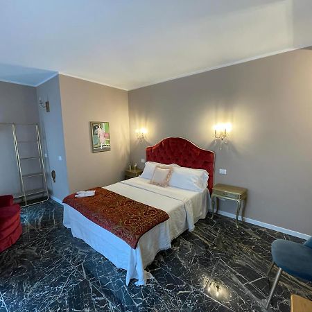 Prestige Suite Via Romagnoli Sirmione Dış mekan fotoğraf