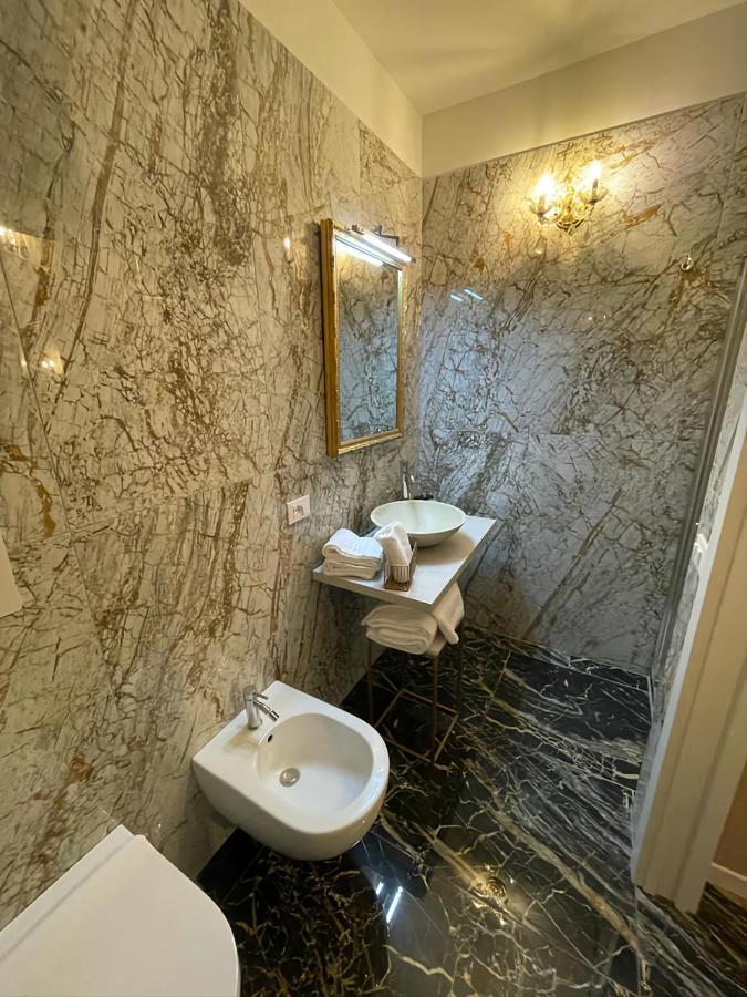 Prestige Suite Via Romagnoli Sirmione Dış mekan fotoğraf